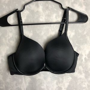 Cacique Intimates & Sleepwear - Cacique black bra size 38C Cacique Intimates & Sleepwear - Cacique black bra size 38C